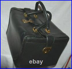 Gucci Black Leather Train Case Cosmetic Travel Bag Vintage Dr vintage