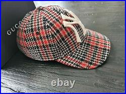 Gucci Men's NY Yankees Red black Plaid Cap, Size 57-61cm very rare! Last one