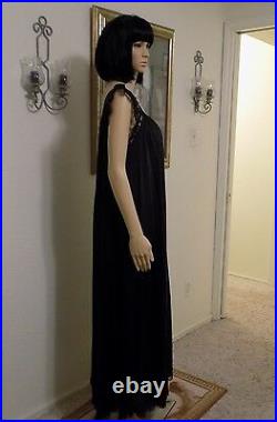 LUCIE ANN vintage Nylon EYELASH laced sleeves BLACK Nightgown size L large