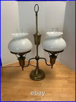 Large Antique/Vtg White Dimpled Glass Brass Double Student Desk Table Lamp