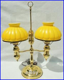 Large Antique/Vtg Yellow Cased Ribbed Glass Brass Double Student Desk Table Lamp