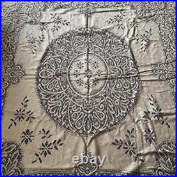 Large Vintage Antique Floral Lace Tablecloth Bedspread Ecru Beige 92 x 108