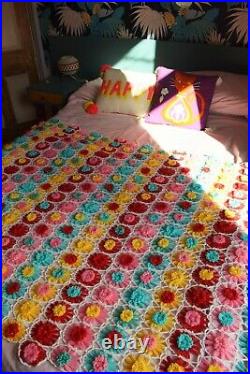 Large Vintage Kitsch Floral Granny Crochet Blanket Bedspread Flower Power