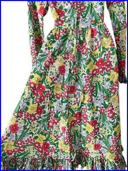 Vintage 1970s Victor Costa Flower Floral Dress with Ruffled Heart Neckline
