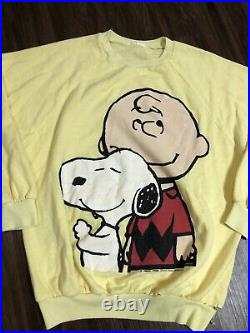 Vintage 60's 70's Peanuts Snoopy Crewneck Size Large