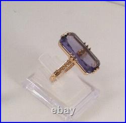 Vintage Jewellery Gold Ring with large Amethyst Antique Deco Dress Jewelry