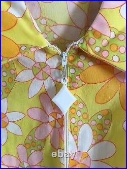 Vintage Ladies Dress 60s Mod Flower Short Sleeve With Belt Front Zipper & Pockets